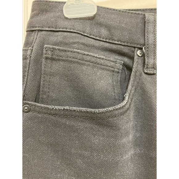 No Boundaries NOBO Mom Jeans Womens Size 15 Black High-Rise Distressed Knee New - Picture 6 of 8